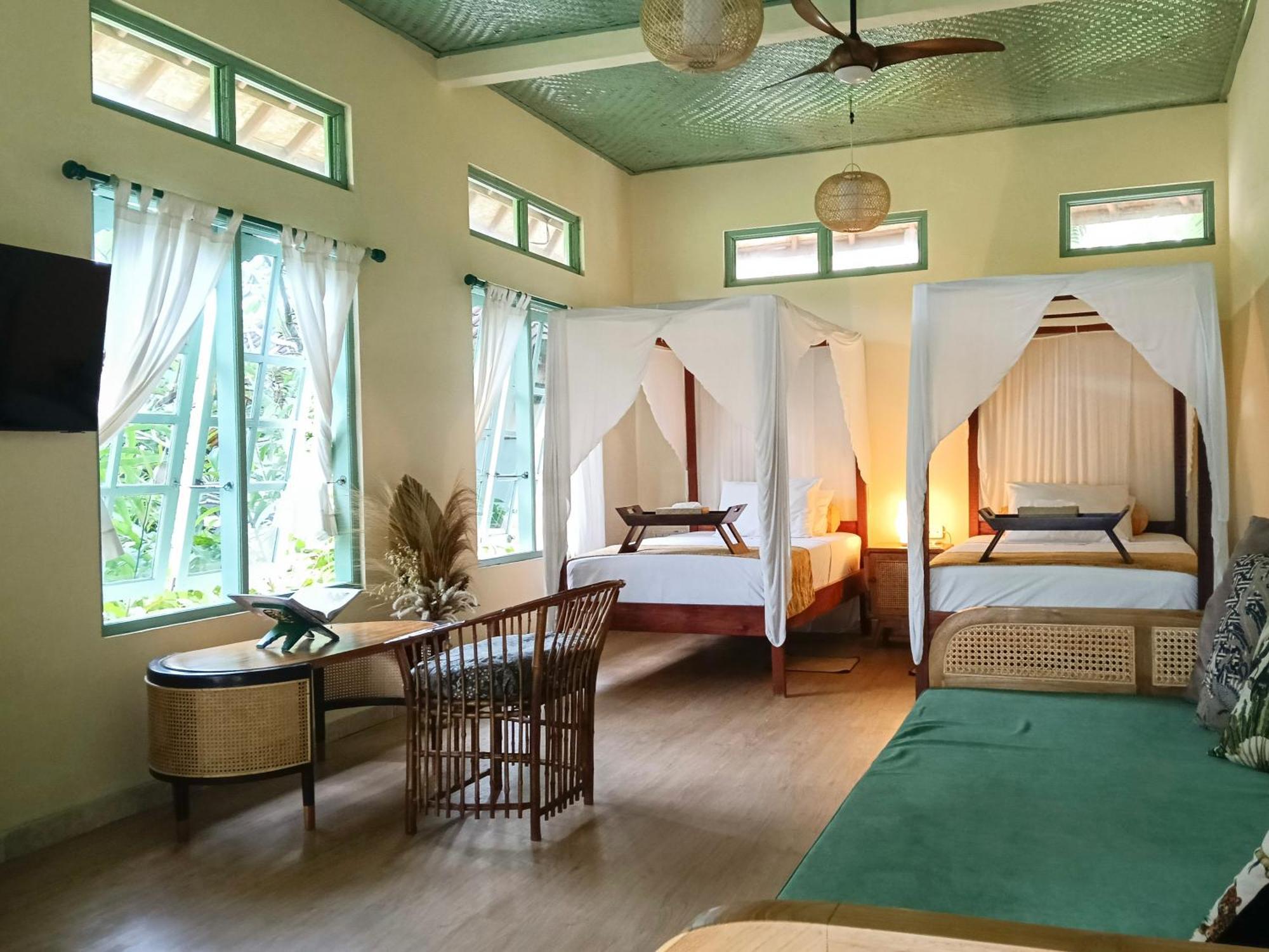 Aashaya Jasri Resort Exterior photo