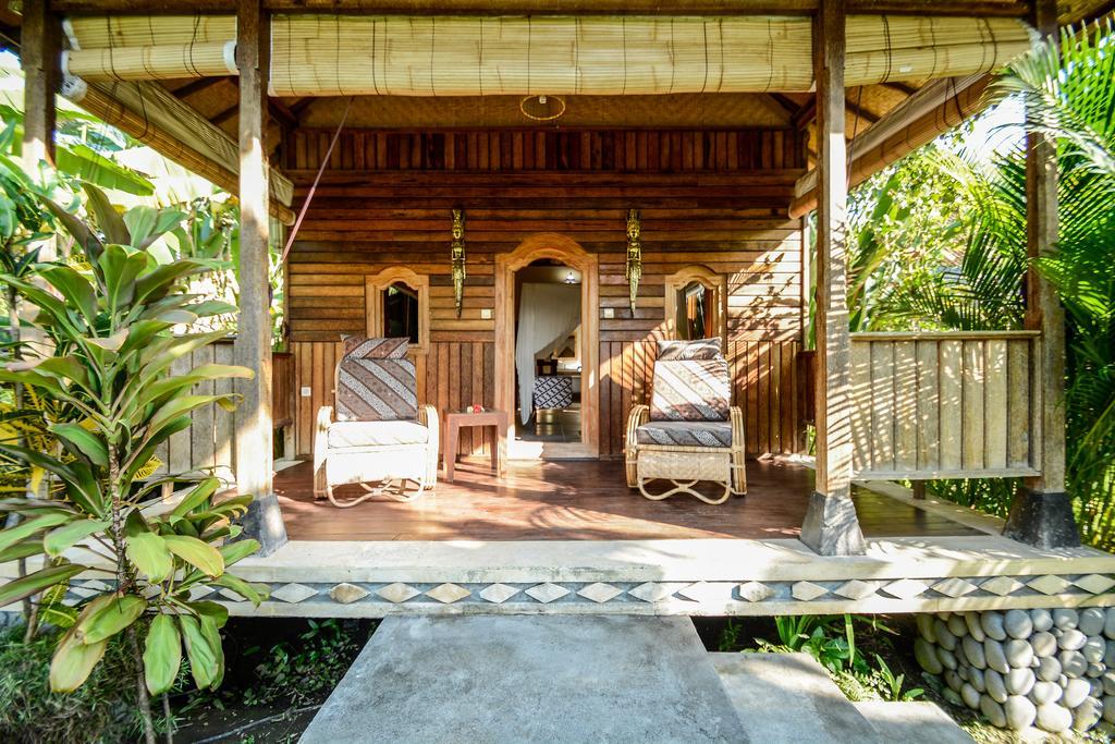 Aashaya Jasri Resort Exterior photo