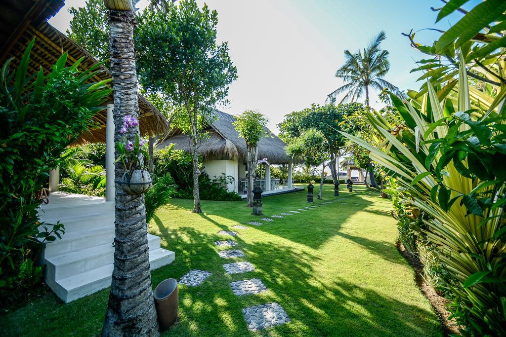 Aashaya Jasri Resort Exterior photo