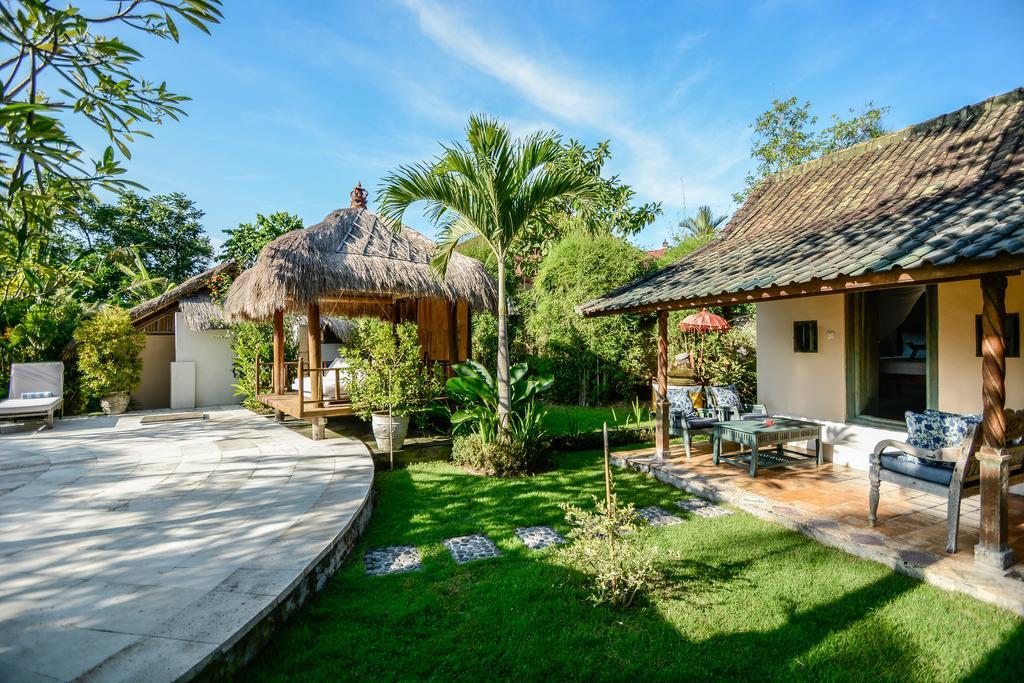 Aashaya Jasri Resort Exterior photo