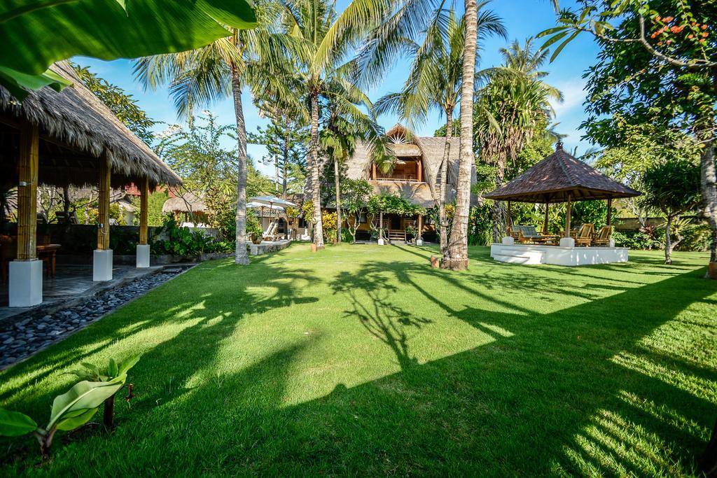 Aashaya Jasri Resort Exterior photo