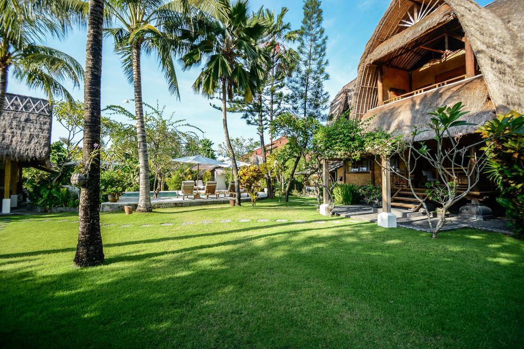 Aashaya Jasri Resort Exterior photo
