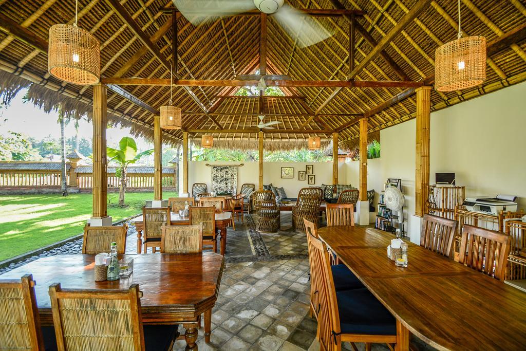 Aashaya Jasri Resort Exterior photo