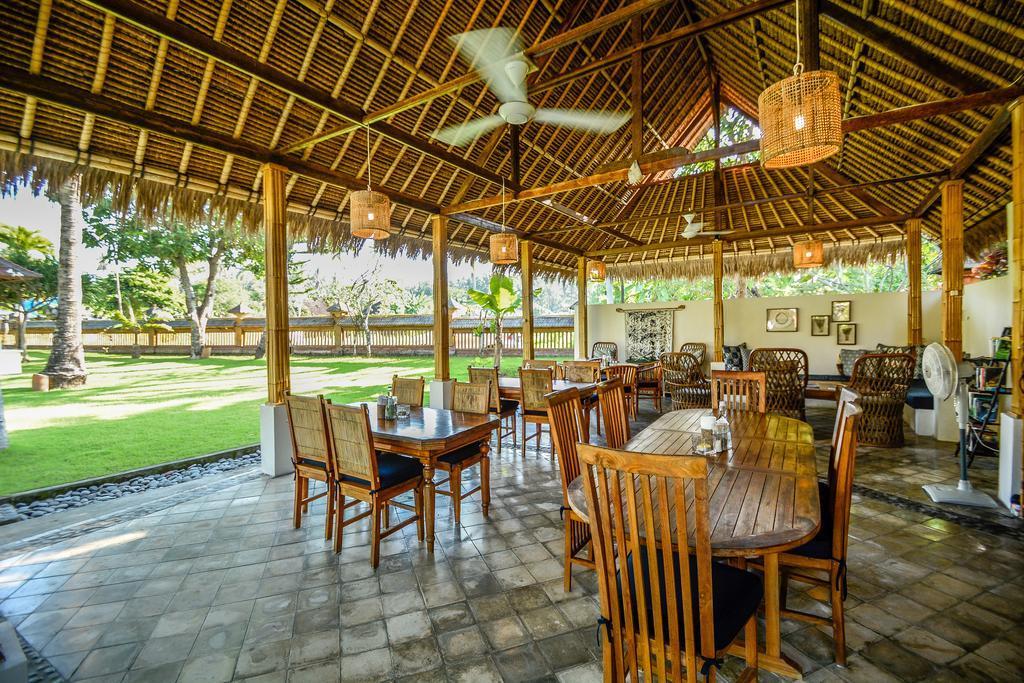 Aashaya Jasri Resort Exterior photo