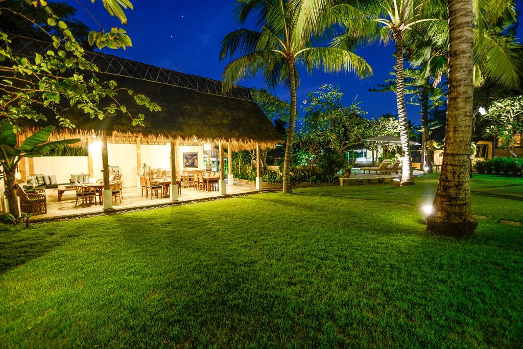 Aashaya Jasri Resort Exterior photo