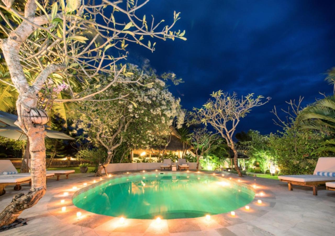 Aashaya Jasri Resort Exterior photo