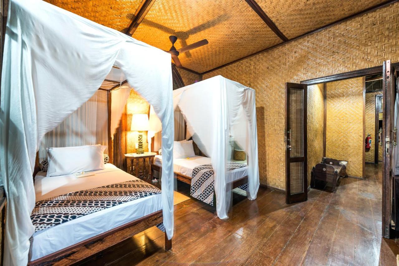 Aashaya Jasri Resort Exterior photo